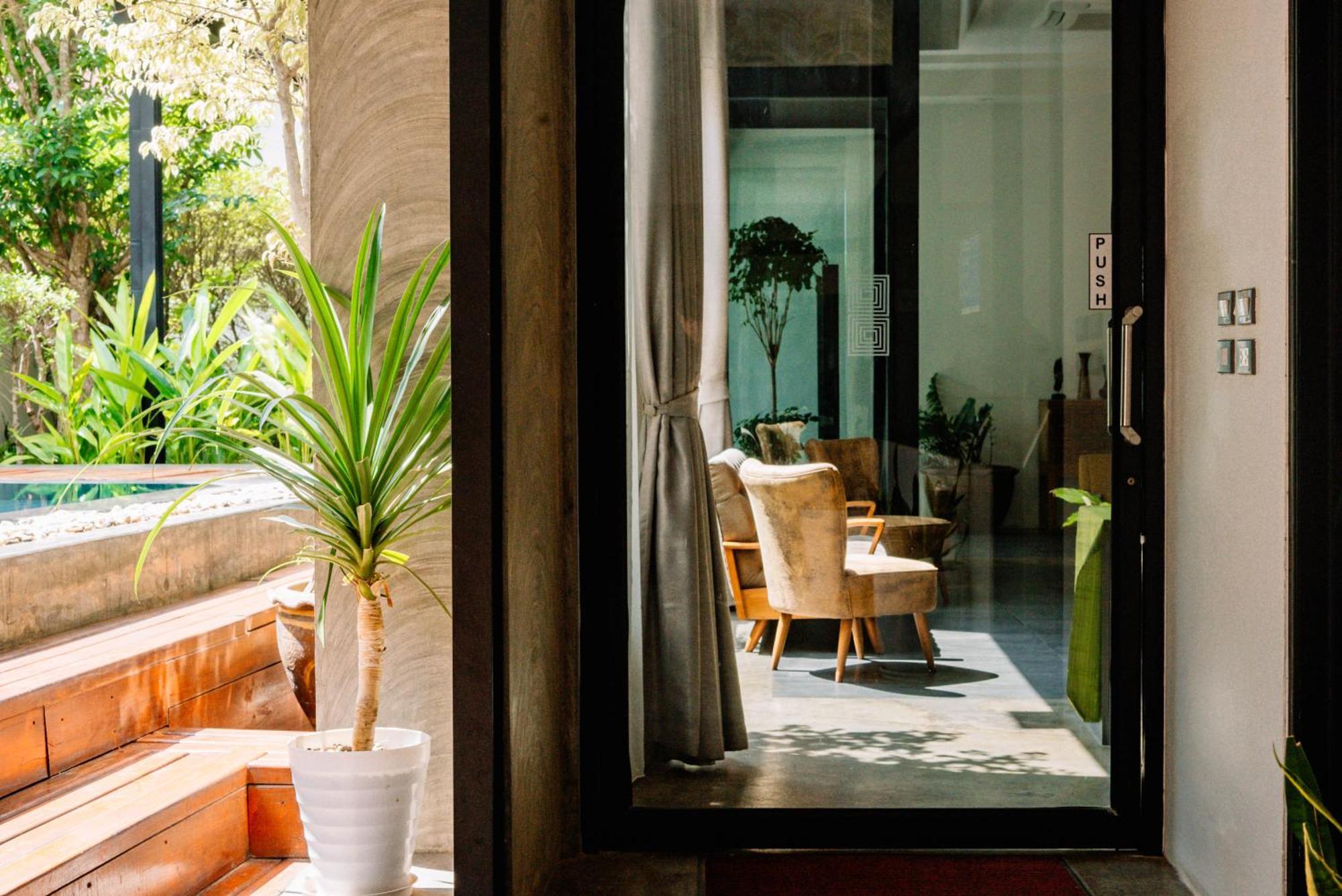 S 2 Modern Boutique Hotel Виентиане Екстериор снимка